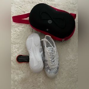 Nfinity cheer shoes brand new! Size 7